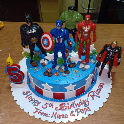 Single Layer The Avengers Personalized Birthday Cake